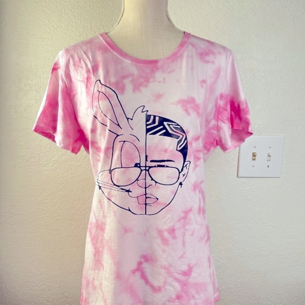 Bad Bunny T-shirt size 2XL